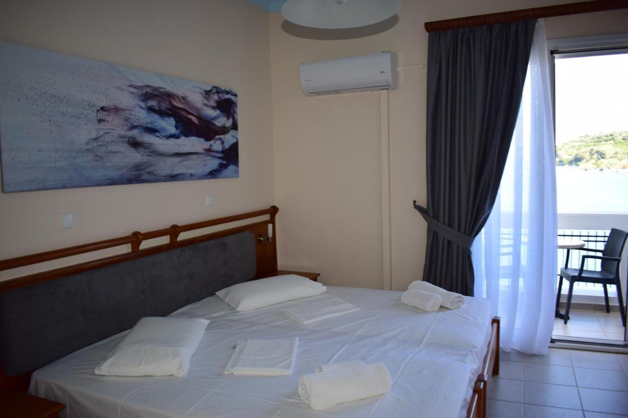 Poseidon Hotel Epidaurus Exterior foto